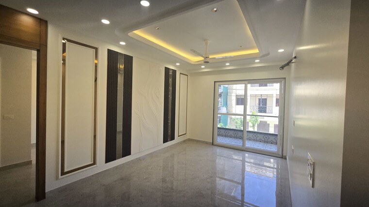 Room, sector 9a 4 Bedroom 2600 Sq.Ft. Builder Floor In Sector 9a Gurgaon 10547964