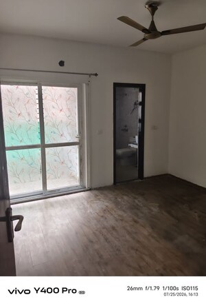 Room in 3 BHK Apartment at BPTP Park 81, Sector 81 – for Rent