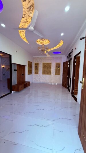 Building Lobby in 3 BHK Villa at Vatika – for Sale