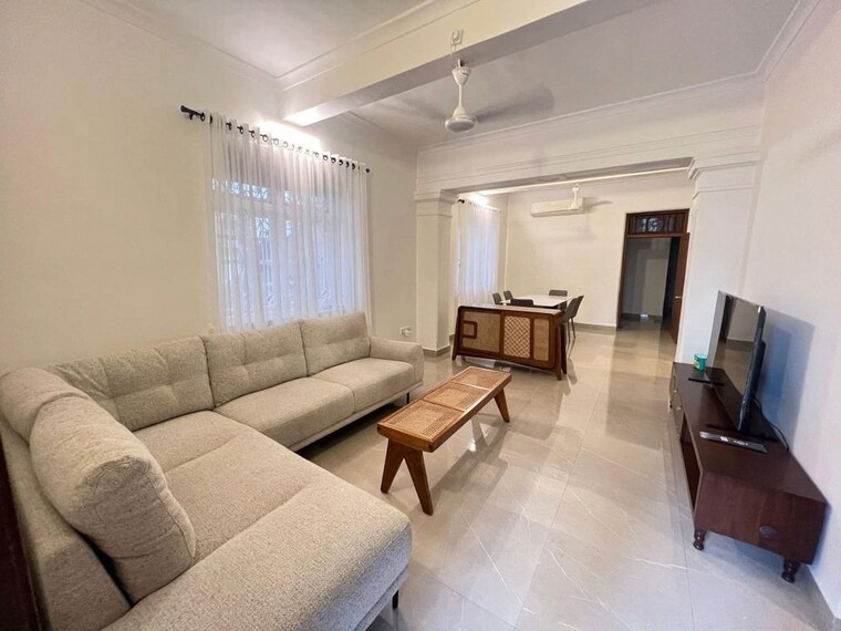 Living Room, gym-view 3 Bedroom 1200 Sq.Ft. Apartment In Khar West Mumbai 10547986