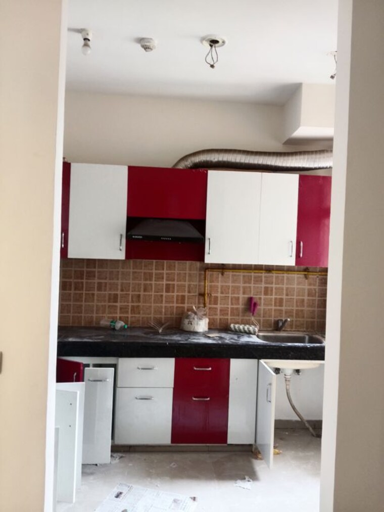 Kitchen, mahagun-mywoods-ii 3 Bedroom 1235 Sq.Ft. Apartment In Sector 16c Greater Noida Greater Noida 10526894