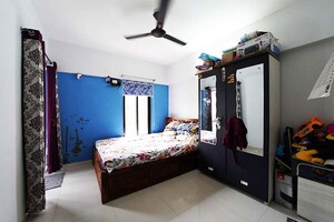 Bedroom in 2 BHK Apartment at Wakad – for Sale