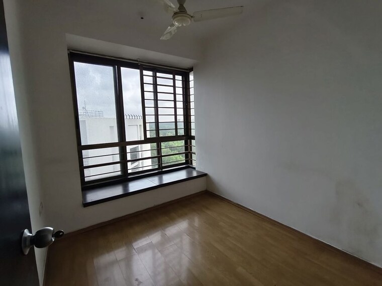 Room, oberoi-realty-woods 2.5 Bedroom 1400 Sq.Ft. Apartment In Goregaon East Mumbai 10548026