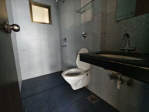 Bathroom in 2.5 BHK Apartment at Oberoi Realty Woods, Goregaon East – for Rent