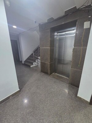 Room in 2 BHK Builder Floor at Sector 57 – for Rent