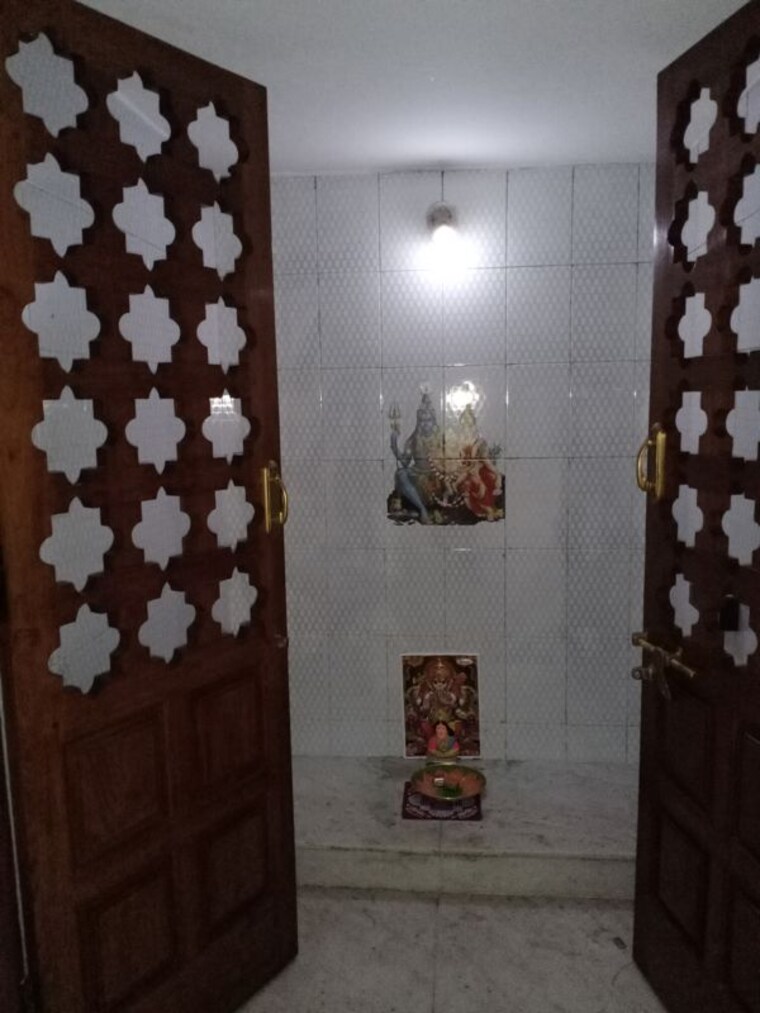 Bathroom, rajaji nagar 2 Bedroom 800 Sq.Ft. Independent House In Rajaji Nagar Bangalore 10548050