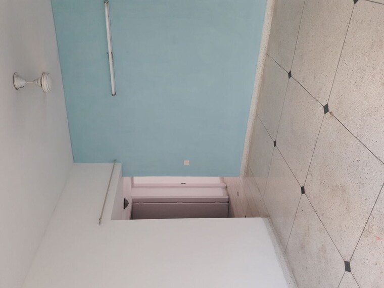 Room, unitech-singleton-floors-south-city 2.5 Bedroom 1400 Sq.Ft. Apartment In Sector 50 Gurgaon 10407531