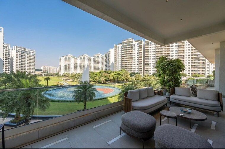 Balcony, silverglades-the-legacy 4 Bedroom 4800 Sq.Ft. Apartment In Sector 59 Gurgaon 10548086