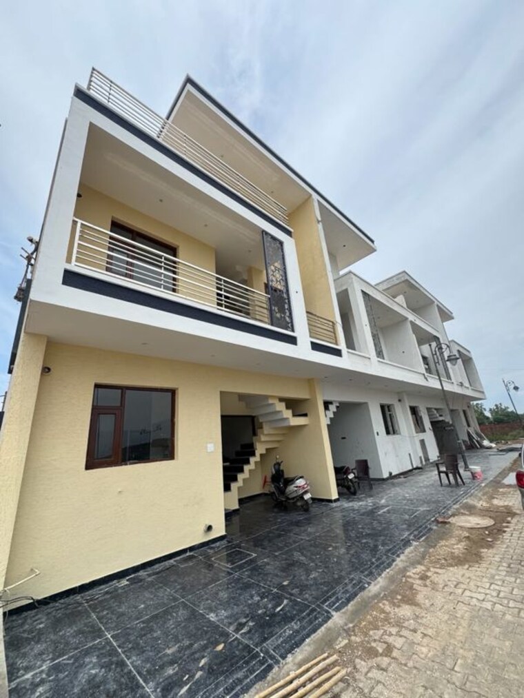 Exterior View, onyxe-paraiso 4 Bedroom 1800 Sq.Ft. Villa In Patiala Road Zirakpur 10548092
