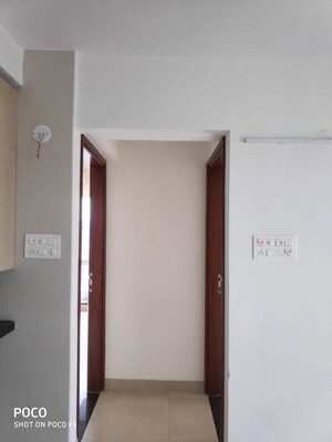 Furnished Amenities in 2 BHK Apartment at Aspen Park, Goregaon East – for Rent