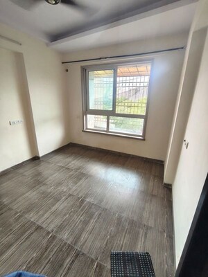 Master Bedroom in 2 BHK Apartment at Thane West – for Sale