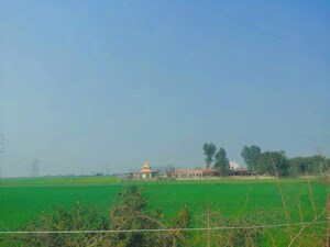 Plot Area in  Plot at BPTP Amstoria, Sector 102 – for Sale