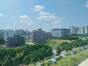  Plot – Exterior View View at BPTP Amstoria, Sector 102 - for Sale