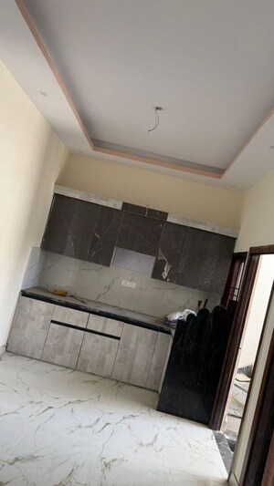 Furnished Amenities in 4 BHK Apartment at Amrapali Verona Heights, Tech Zone 4 Greater Noida – for Rent