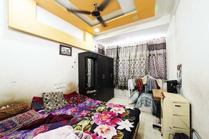 Bedroom in 4 BHK Independent House at Hadapsar – for Sale