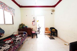 Living Room in 4 BHK Independent House at Hadapsar – for Sale
