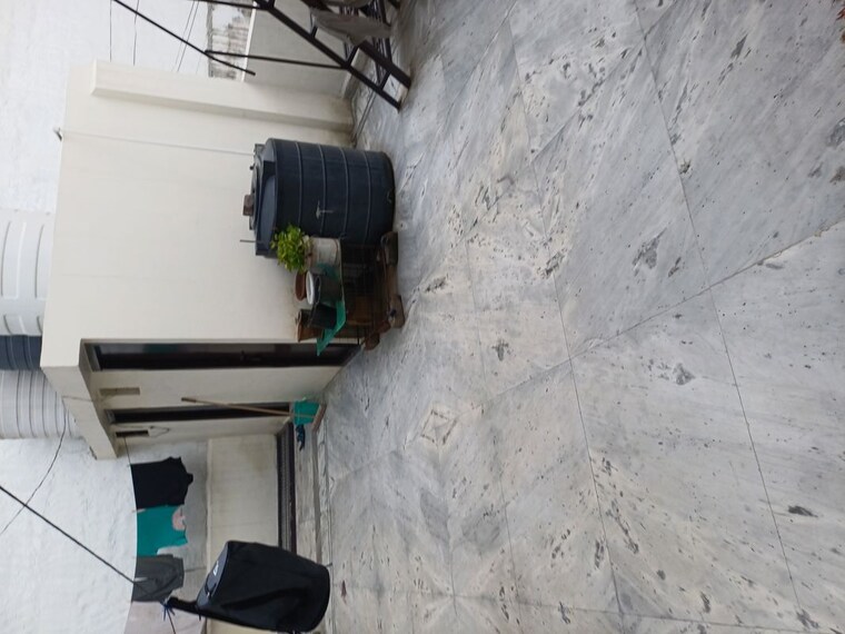 Kitchen, molarband extension 2.5 Bedroom 50 Sq.Yd. Builder Floor In Molarband Extension Delhi 10548216