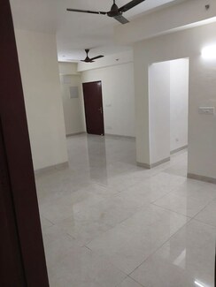 2 BHK Apartment For Sale in Signature Global Orchard Avenue