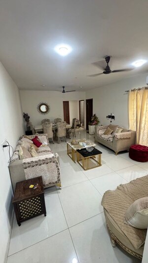 Bedroom in 3 BHK Apartment at Signature Global City 81, Sector 81 – for Rent