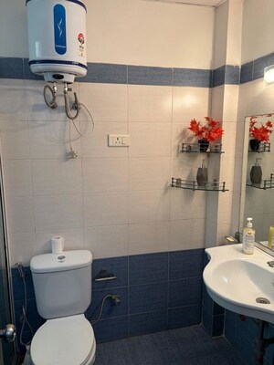 Bathroom in 3 BHK Apartment at Omaxe The Nile, Sector 49 – for Rent