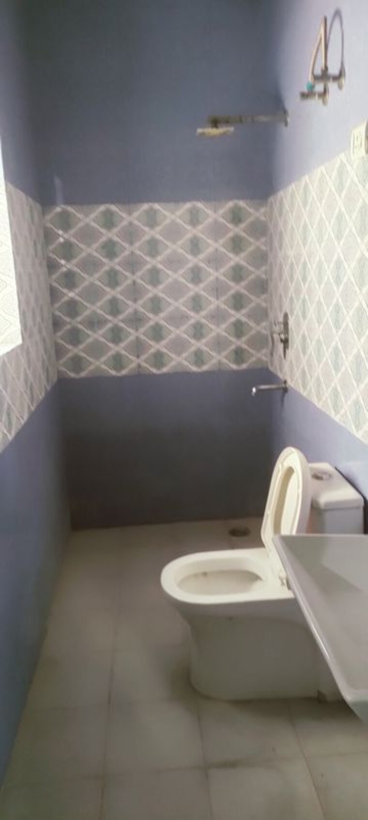 Bathroom, sector 37 3 Bedroom 2700 Sq.Ft. Independent House In Sector 37 Faridabad 10470512