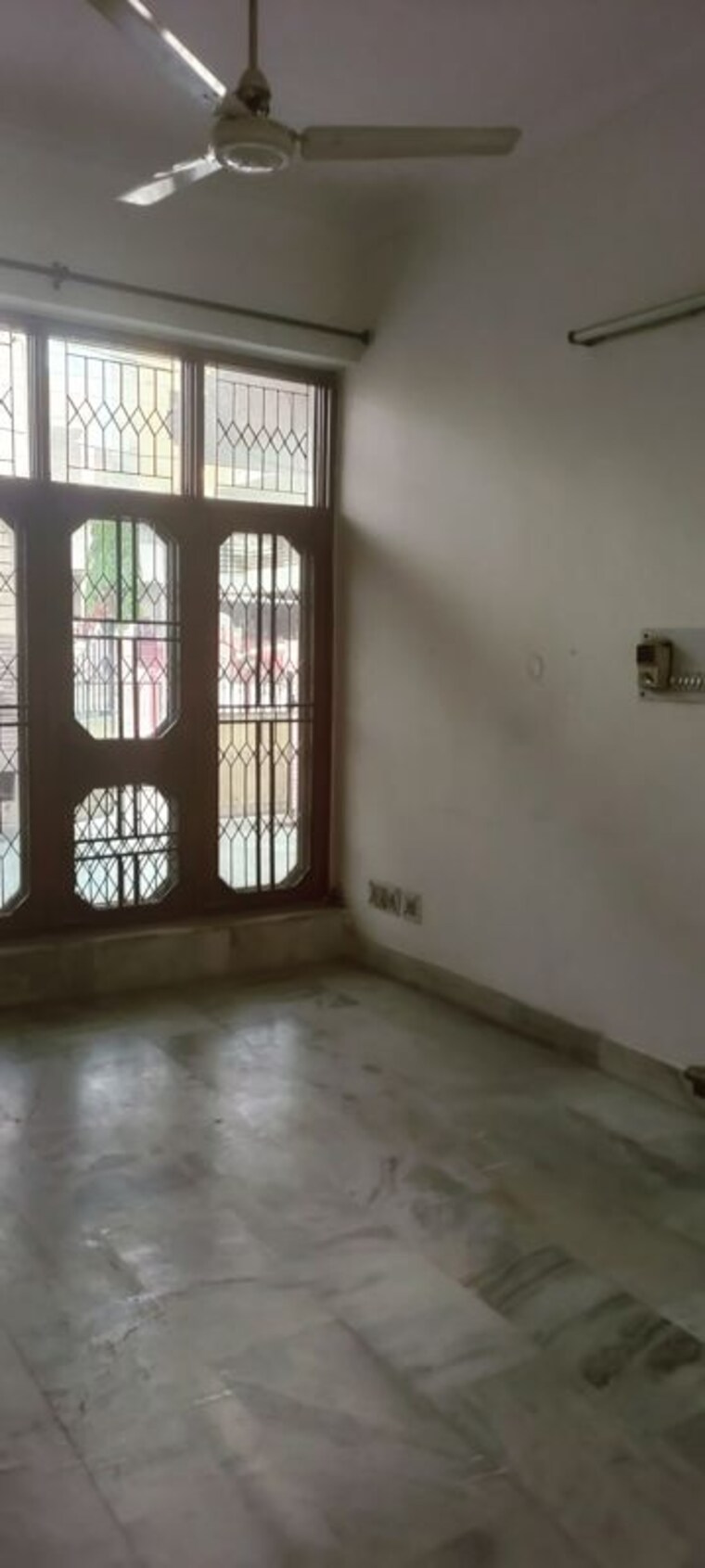 Room, sector 37 3 Bedroom 2700 Sq.Ft. Independent House In Sector 37 Faridabad 10470512