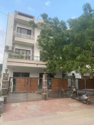 4 BHK Builder Floor – Exterior View View at Sector 10 - for Sale