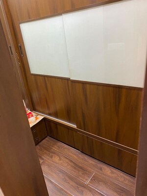 Furnished Amenities in 3 BHK Apartment at Santacruz West – for Sale