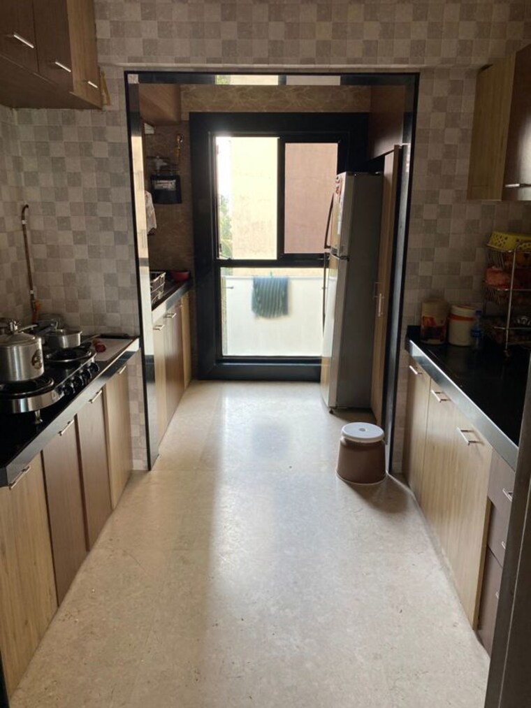 Kitchen, santacruz west 3 Bedroom 900 Sq.Ft. Apartment In Santacruz West Mumbai 10548284