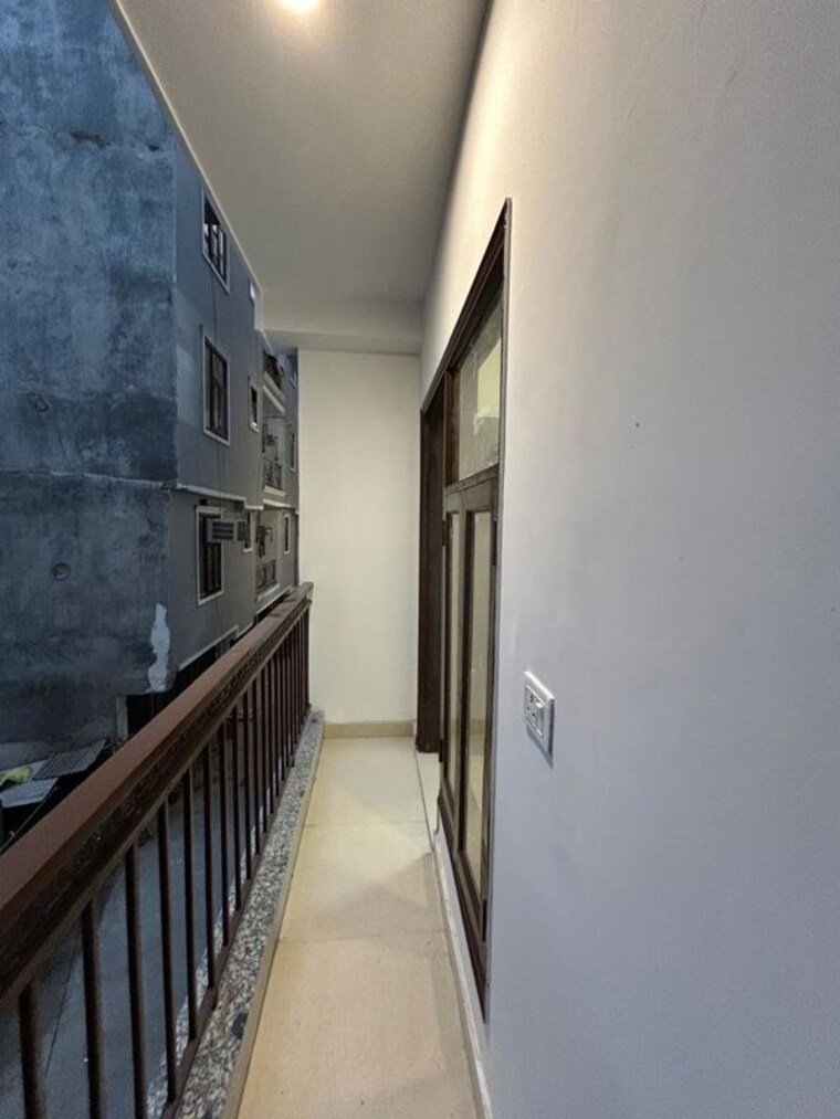 Balcony, neb sarai 2 Bedroom 450 Sq.Ft. Builder Floor In Neb Sarai Delhi 10548298