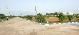  Plot For Sale in Maisireddipalle