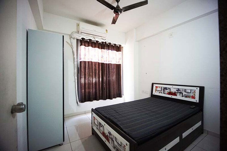 Bedroom, ramdev-altezza 2 Bedroom 138 Sq.Yd. Apartment In Zundal Ahmedabad 10548281