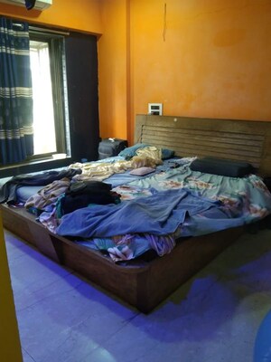 Bedroom in 2 BHK Apartment at Sapphire Lakeside, Powai – for Rent