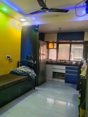 Bedroom in 2 BHK Apartment at Sapphire Lakeside, Powai – for Rent