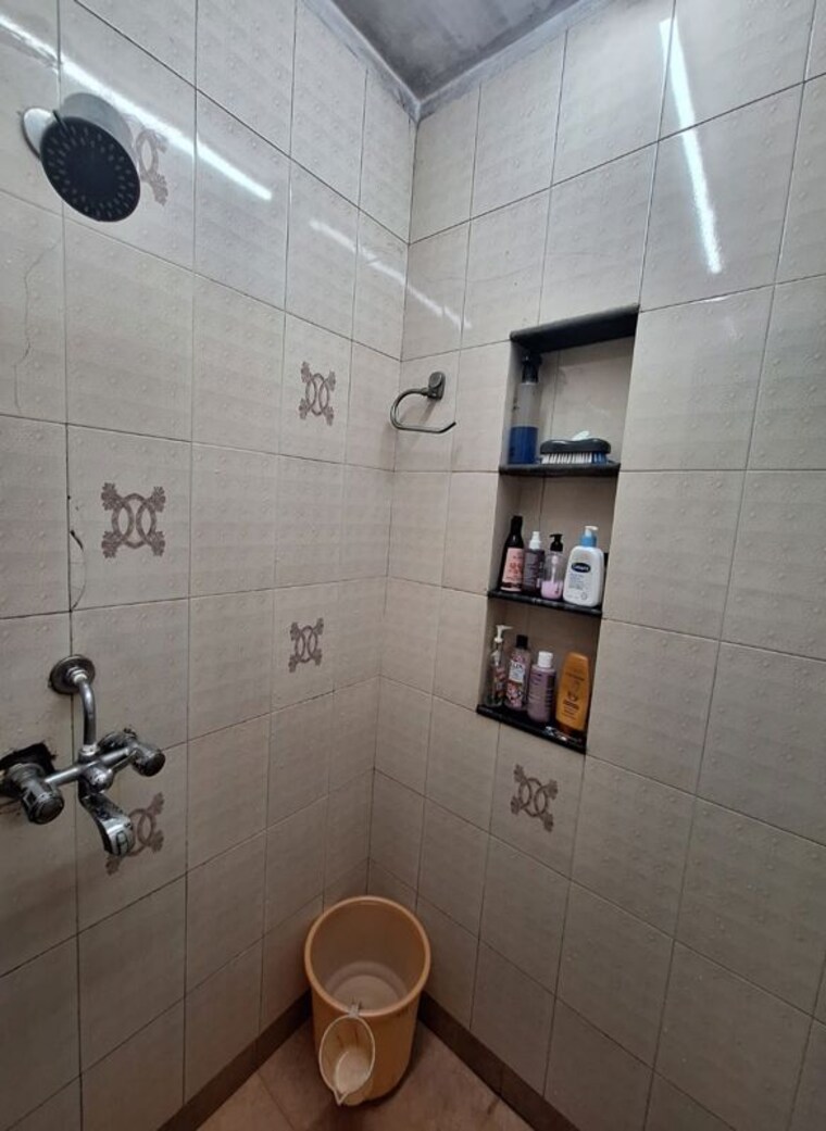 Bathroom, greenfield-rocks-chs 1 Bedroom 500 Sq.Ft. Apartment In Jogeshwari East Mumbai 10548349