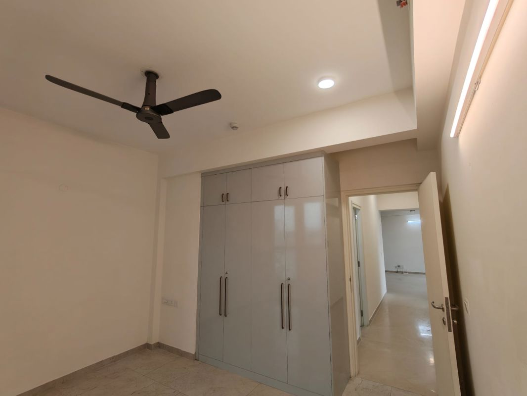 2 BHK 750 Sq.Ft. Apartment in Zara Rossa