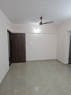 1 BHK + Store Room Apartment For Rent in Gulraj Heights