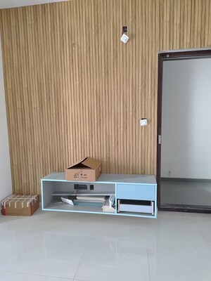 Room in 2 BHK Apartment at Bren Northern Lights, Jakkuru – for Rent