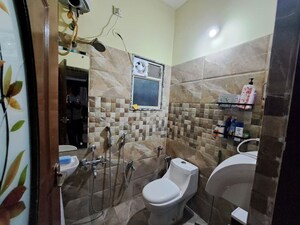 Team Area in 3 BHK Builder Floor at Kammanahalli – for Rent