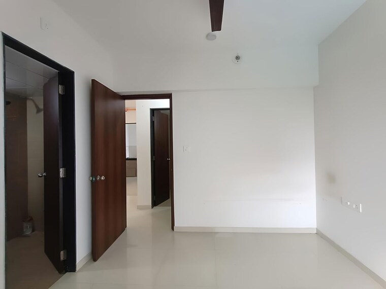 Master Bedroom, runwal-eirene 2 Bedroom 531 Sq.Ft. Apartment In Balkum Pada Thane 10548380
