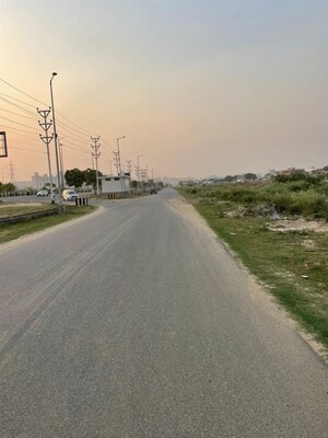  Plot For Rent in Paramount Golf Forest Studio Apartments Phase 2 -, Zeta I Greater Noida