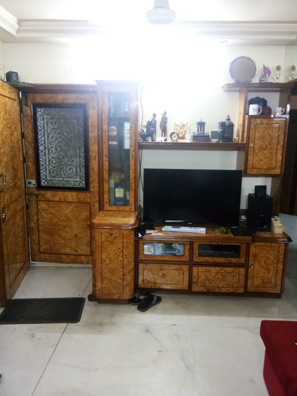 1 BHK 450 Sq.Ft. Apartment in Unique Tower