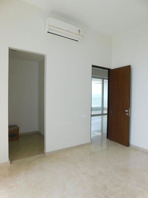 Room in 2 BHK Apartment at Omkar Alta Monte, Malad East – for Sale