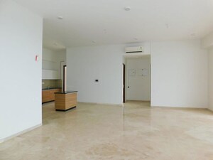 2 BHK Apartment For Sale in Omkar Alta Monte, Malad East