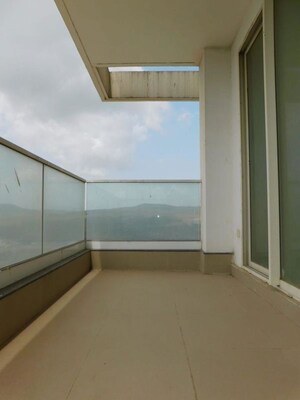 Room in 2 BHK Apartment at Omkar Alta Monte, Malad East – for Sale
