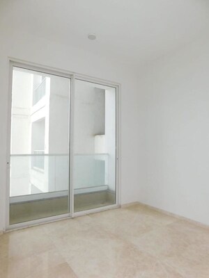 Room in 2 BHK Apartment at Omkar Alta Monte, Malad East – for Sale