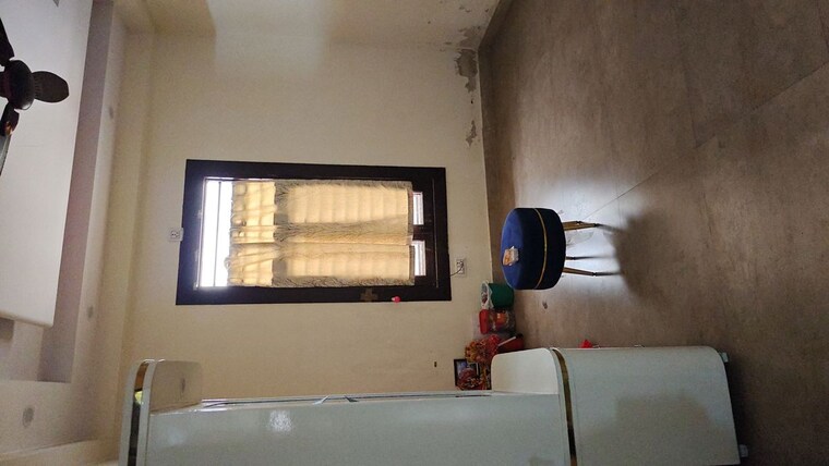 undefined, chiranjiv vihar 3 Bedroom 125 Sq.Yd. Builder Floor In Chiranjiv Vihar Ghaziabad 10548282