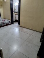 1 BHK 550 Sq.Ft. Apartment in Om Shanti Complex
