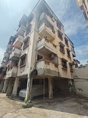  Apartment For Sale in Adajan