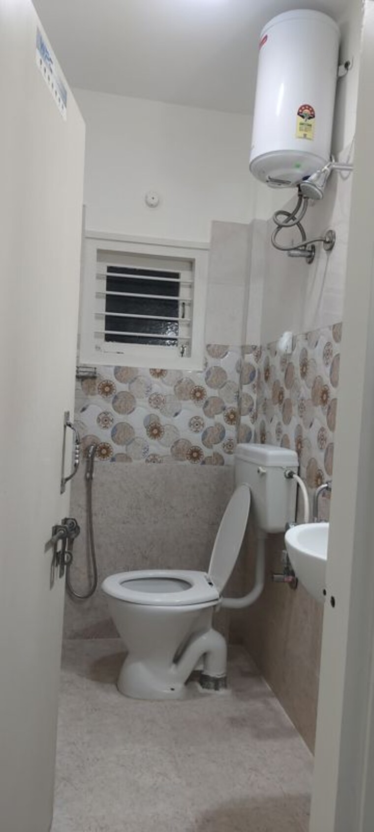 Bathroom, murugesh palya 2 Bedroom 970 Sq.Ft. Builder Floor In Murugesh Palya Bangalore 10548512